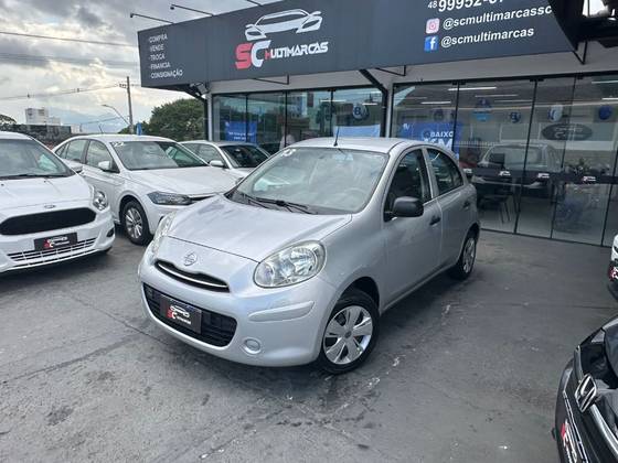 NISSAN MARCH 1.0 16V FLEX 4P MANUAL NISSAN MARCH 1.0 16V FLEX 4P MANUAL
